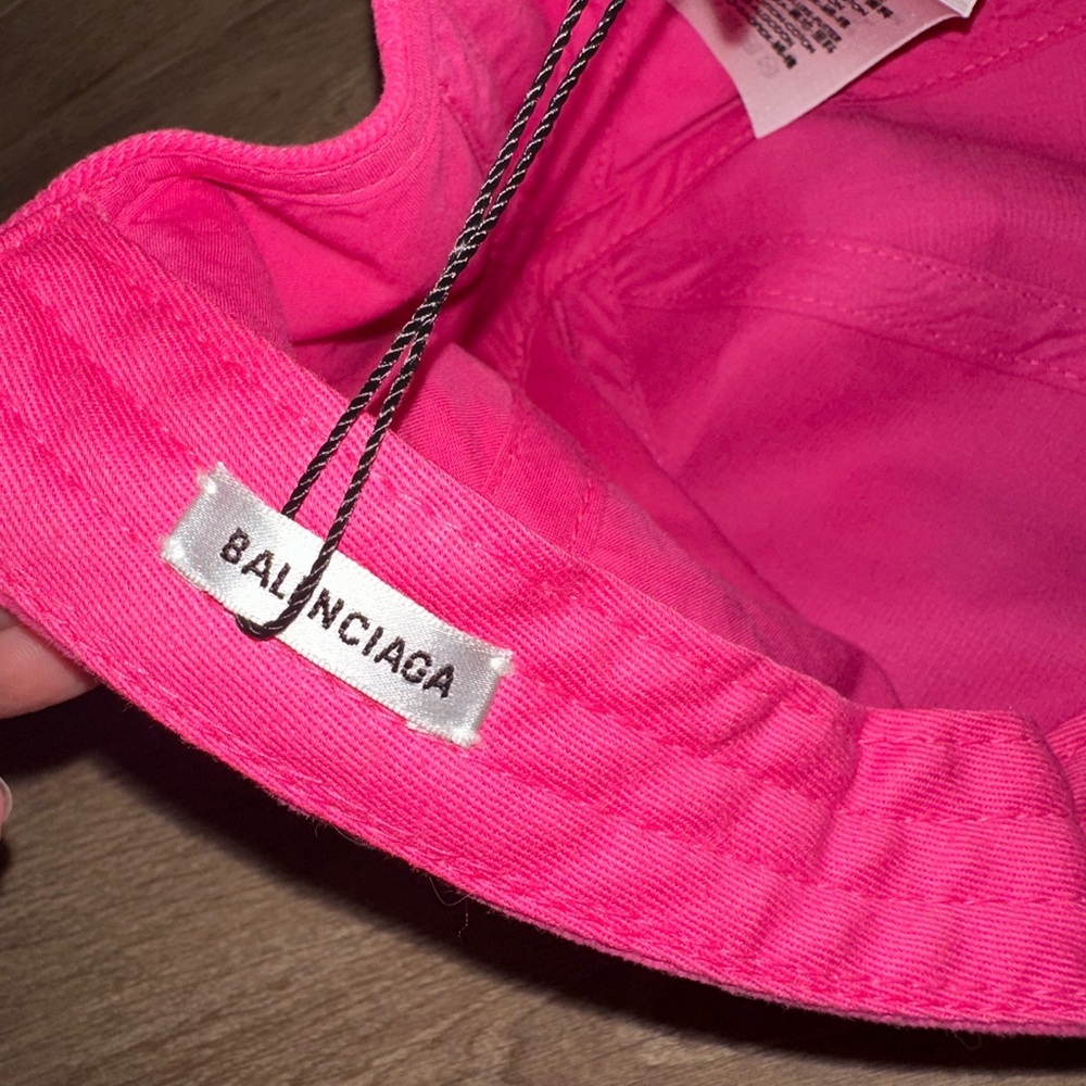NWT Balenciaga Pink Cap hat size Large 58 - Picture 3 of 5